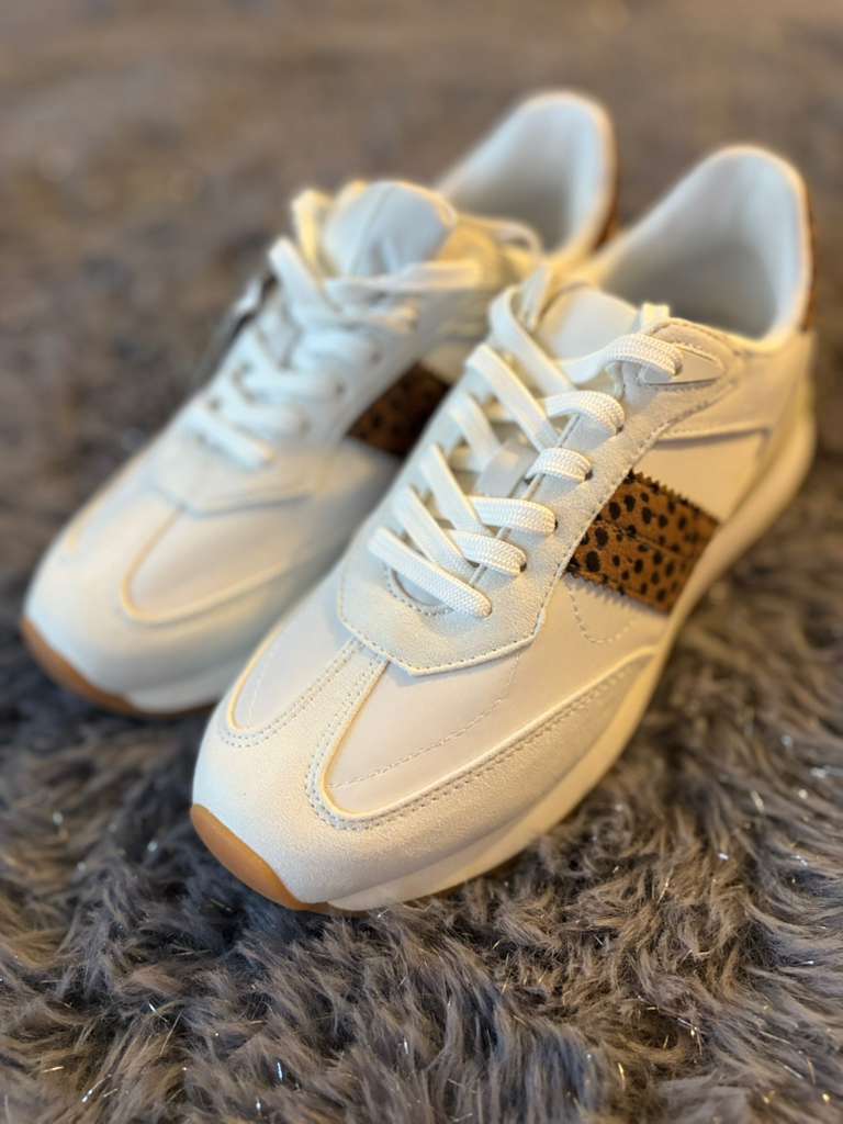 Tenis Steve Madden Beige leopardo #4.5