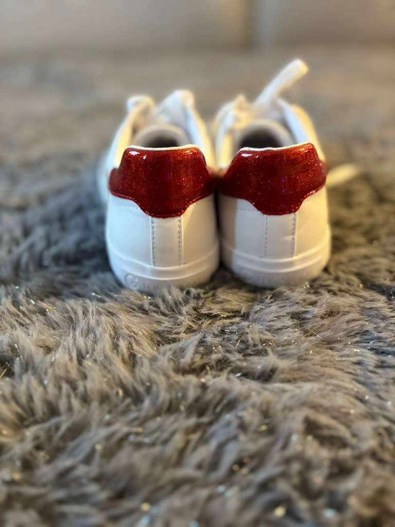 Tenis Guess Blancos #5.5