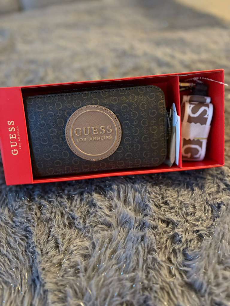 Bolsa Guess Café en caja