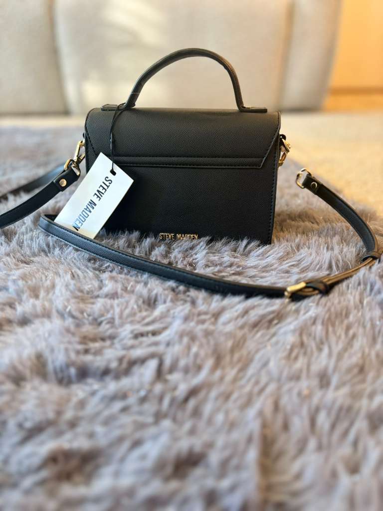 Bolsa Negra Steve Madden Strap delgado