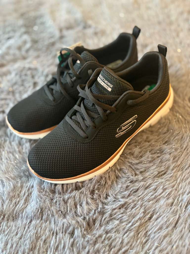 Tenis Sckechers Negros #5