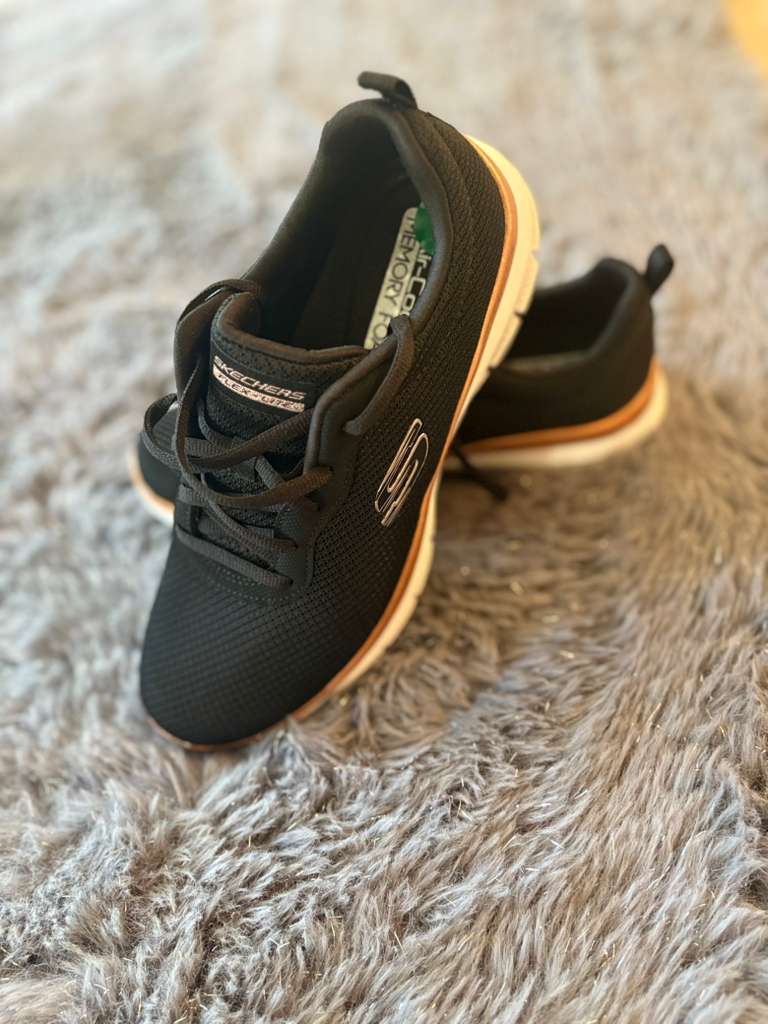 Tenis Sckechers Negros #5