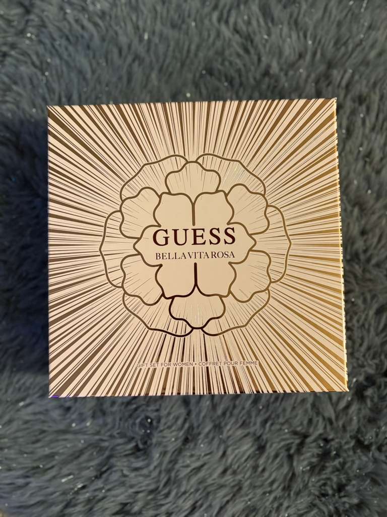 Set de perfume y body lotion Guess