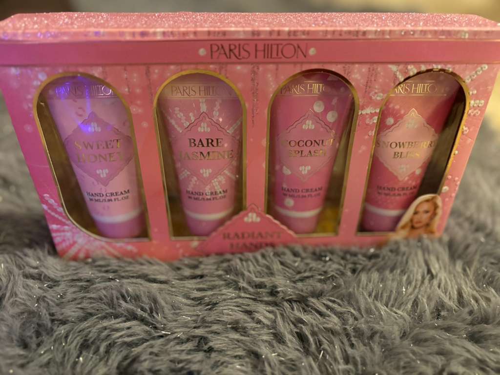 Set de 4 crema para Manos Paris Hilton
