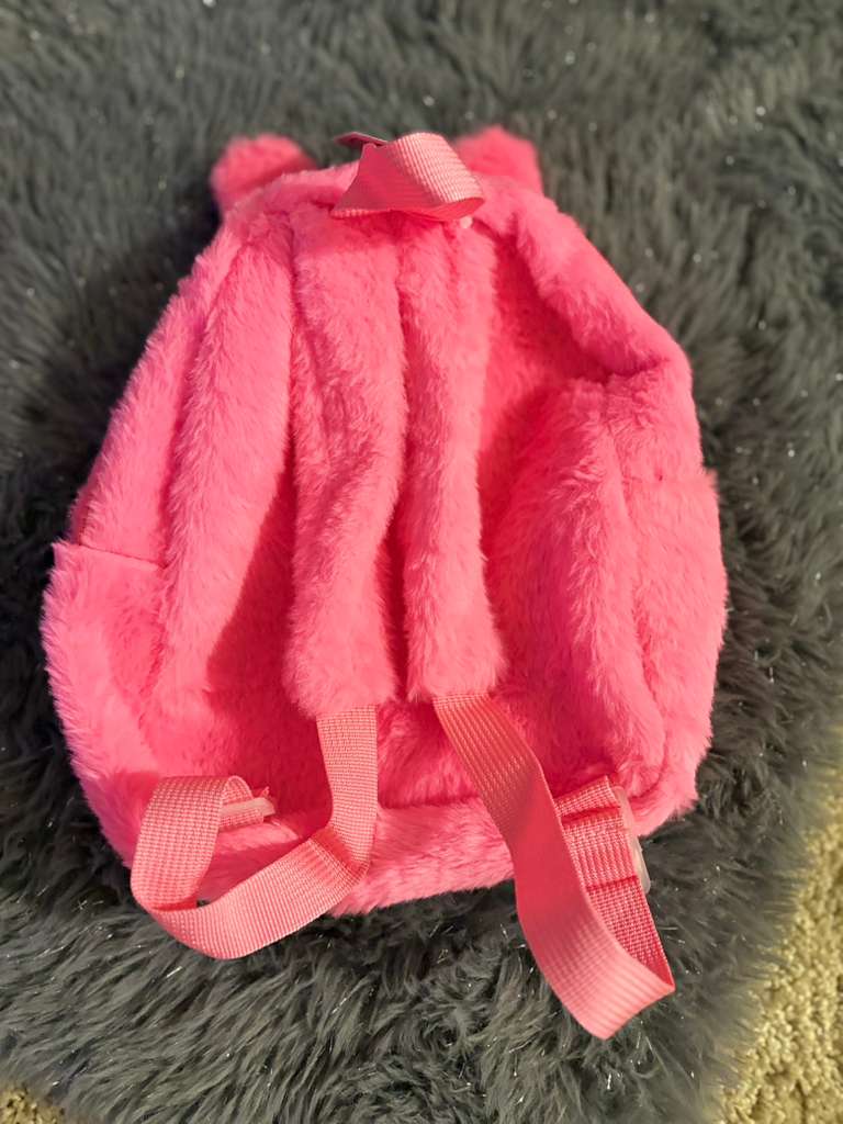 Mochila peluche labubu  rosa