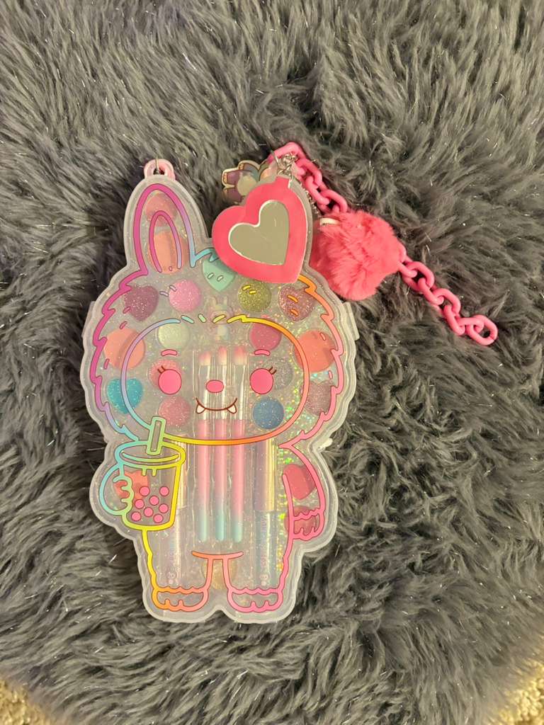 Set de pinturitas labubu